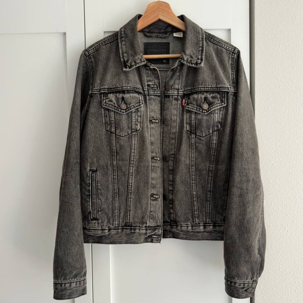 Levi's Original Trucker Jacket Size XL Gray